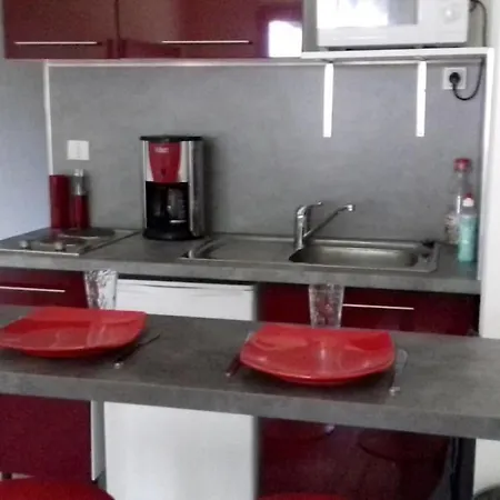 Cosy & Parking Prive Proche Centre * Caen