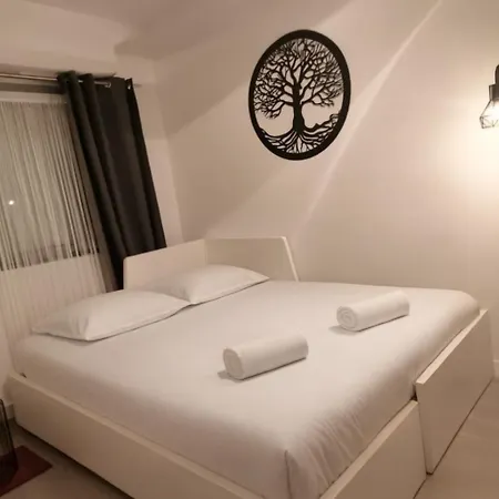 Cosy&parking Privé Proche Centre *