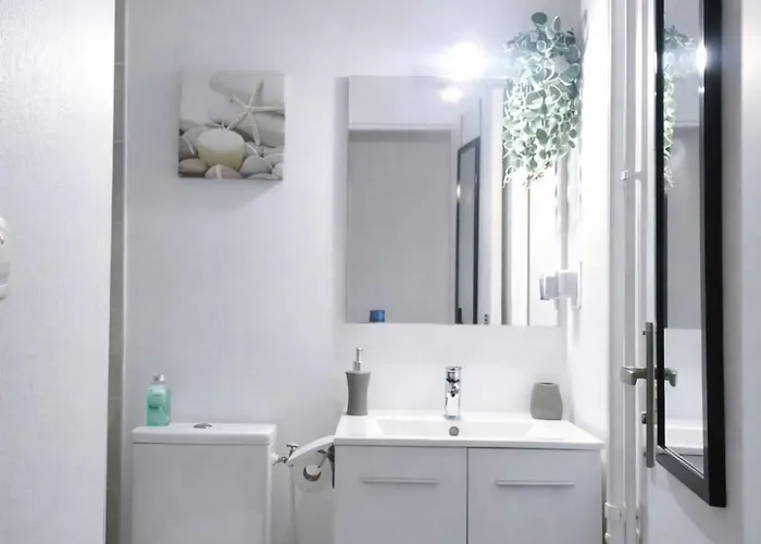 Cosy & Parking Prive Proche Centre